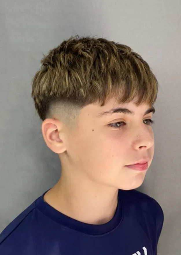 Corte de niños y jubilados con Franco - Imagen 1