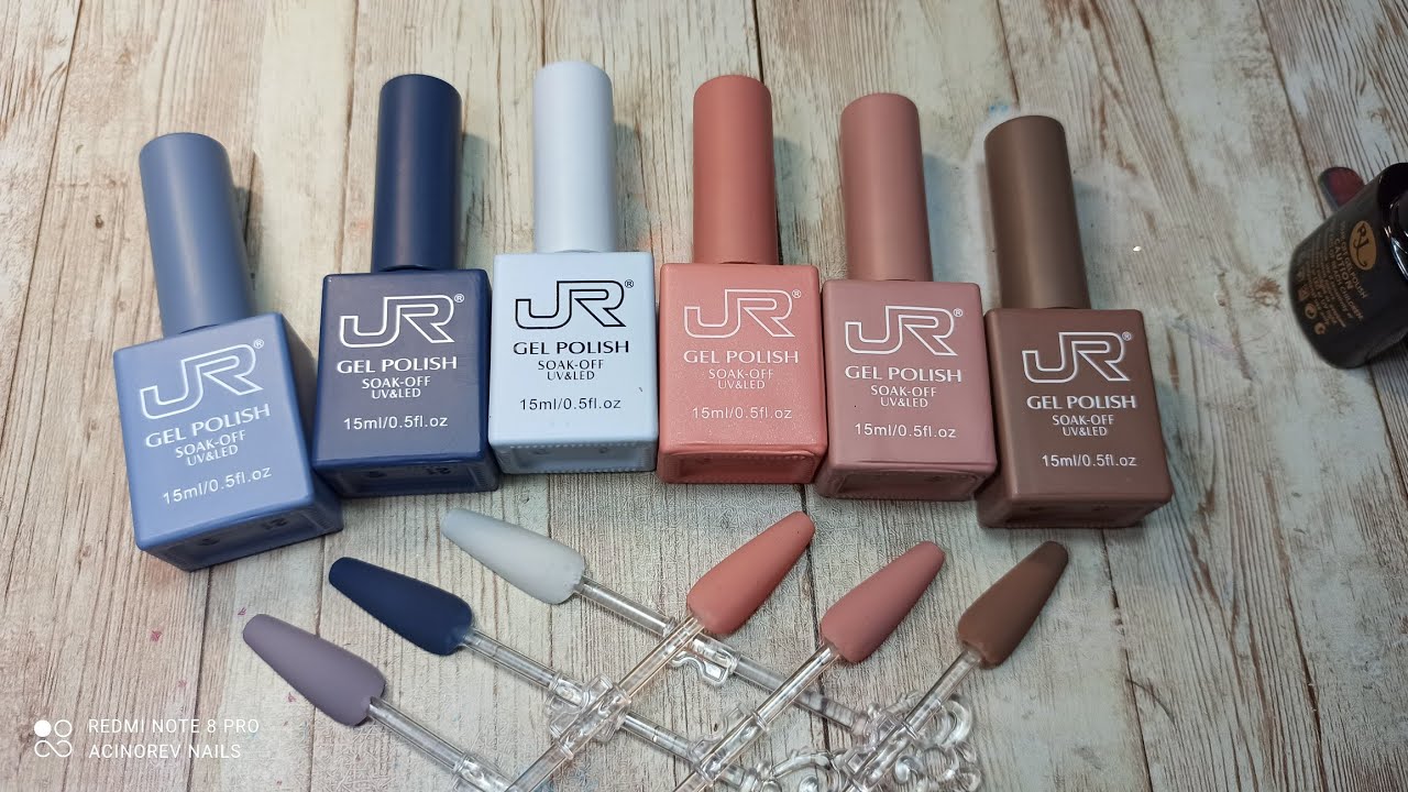 Esmalte  JR en gel sobre uña natural duracion 21 dias  