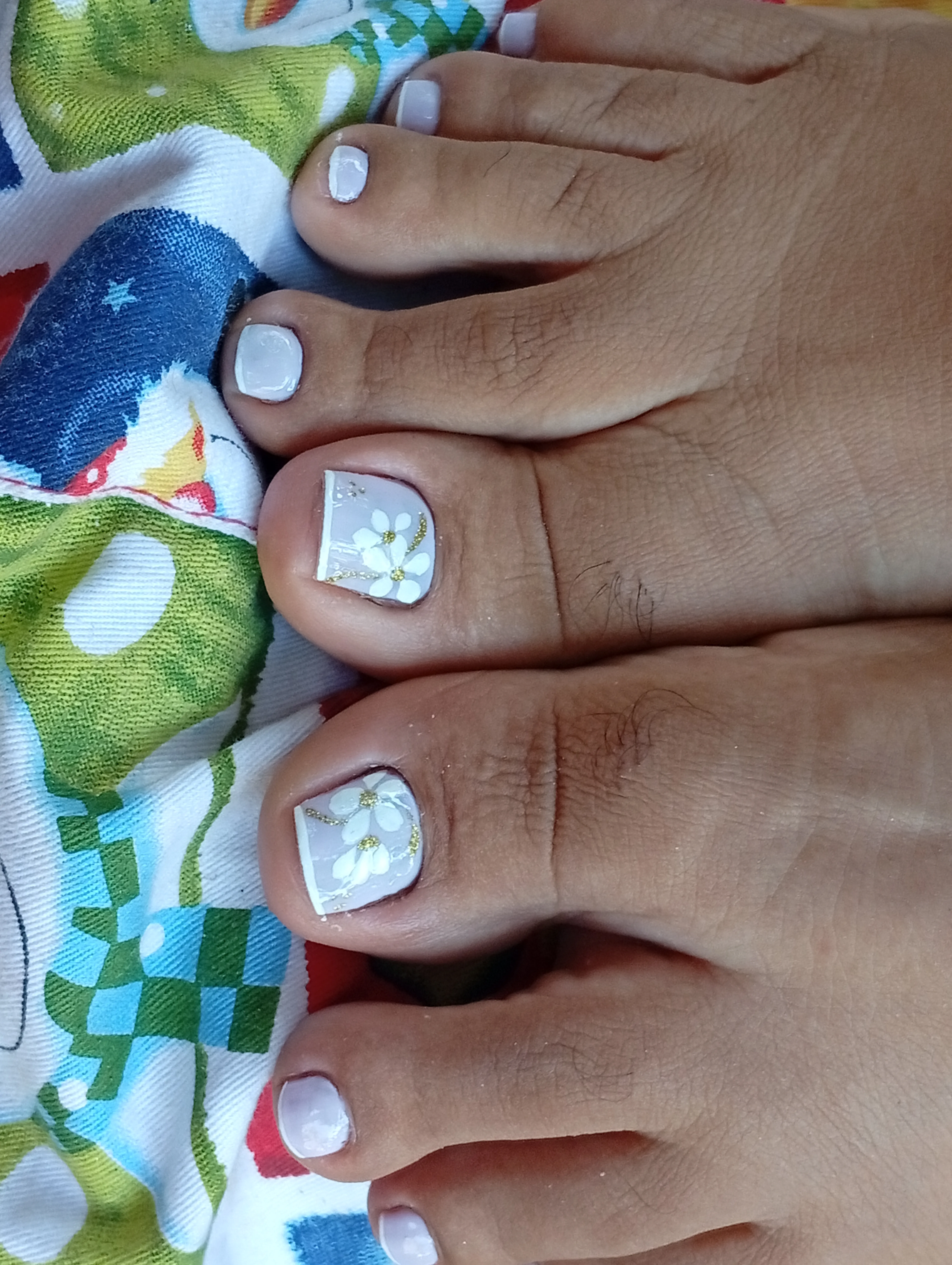 manicura y pedicura tradicional