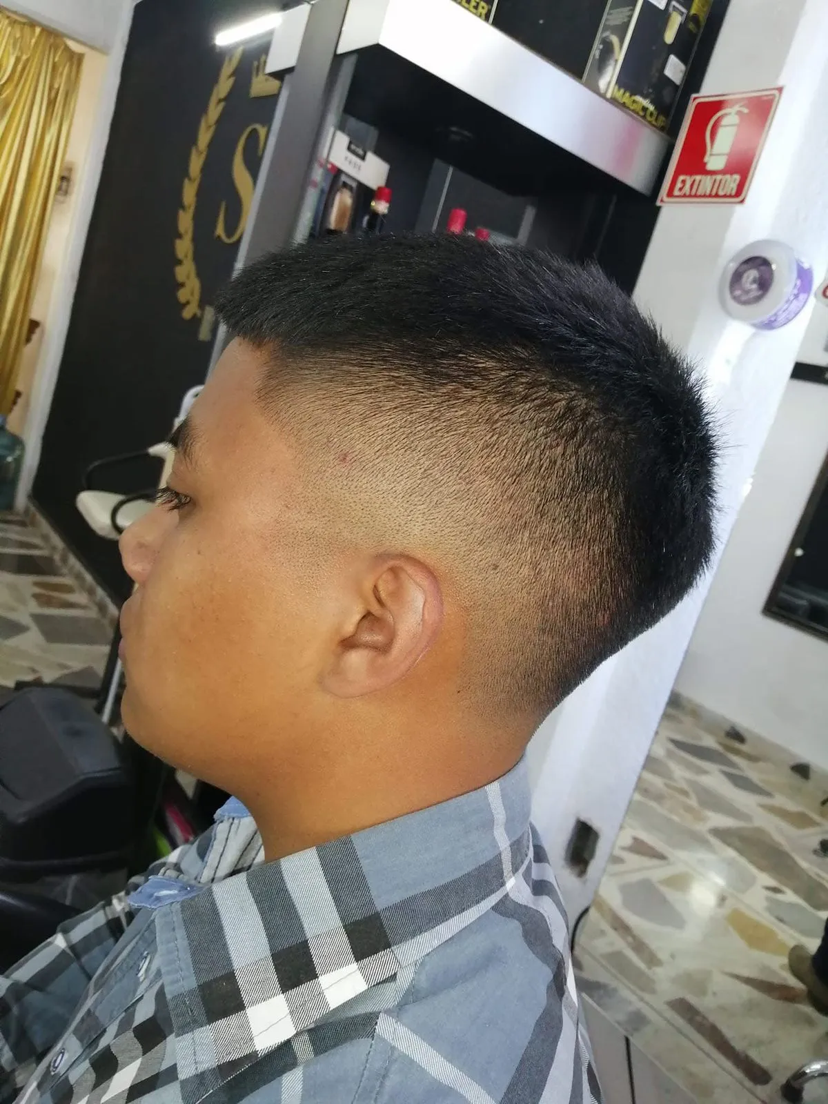 Corte caballero