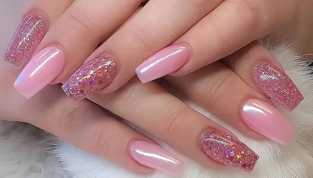 UÑAS ACRILICAS - 3