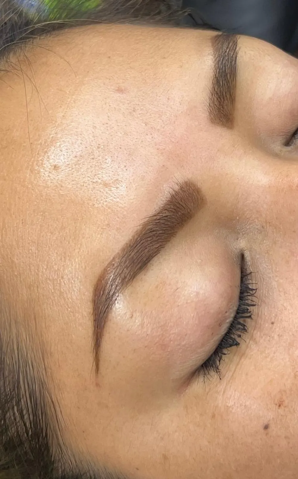 Cejas semipermanentes