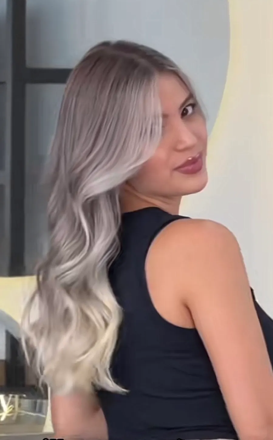 balayage soft blond - Imagen 1