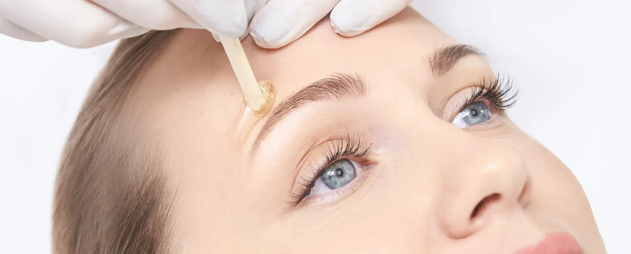 Depilación Cejas + Diseño			 - Imagen 1