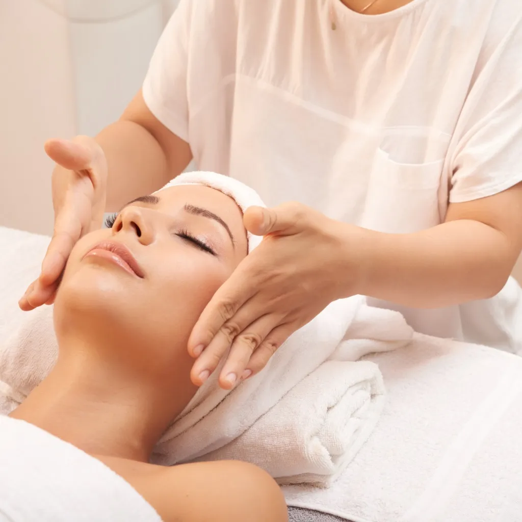 LIMPIEZA FACIAL BASICO