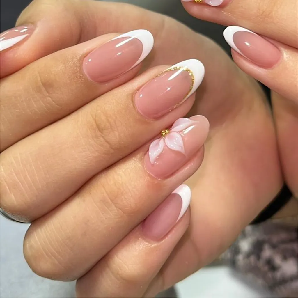 MANICURE SEMIPERMANENTE - 3