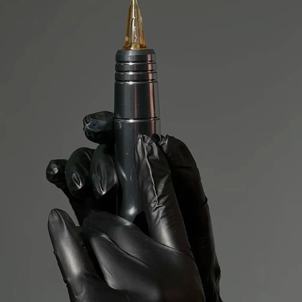 MICROPIGMENTACIÓN ULTRANATURAL DE CEJAS