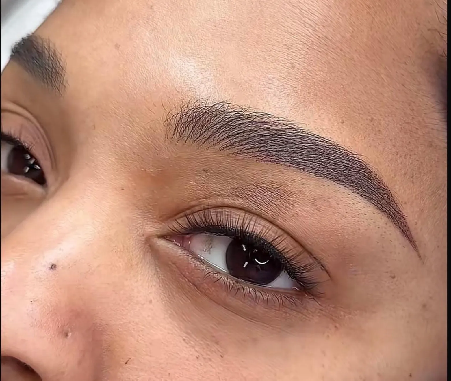 RETOQUE DE COMBO BROWS