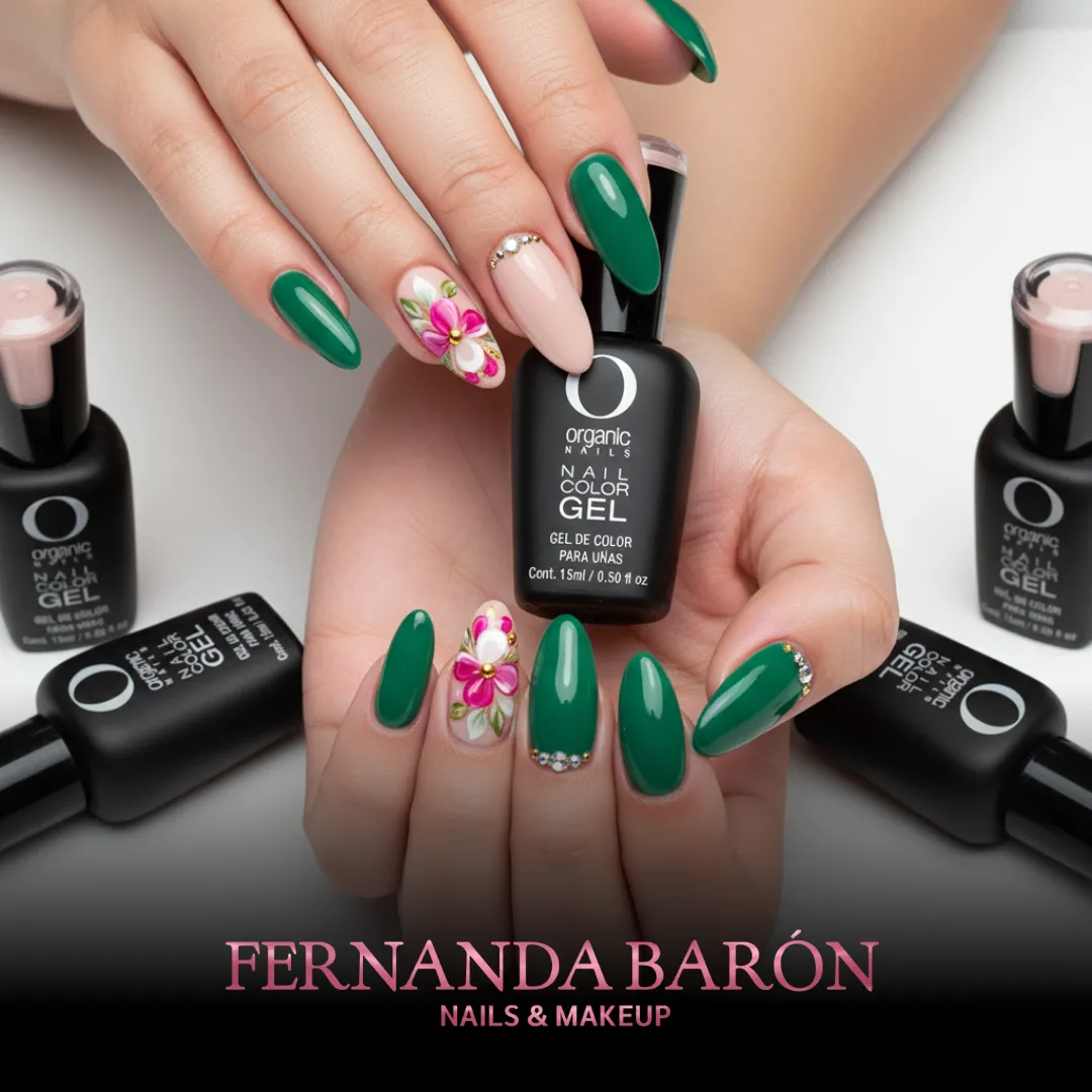 Manicura Semipermanente + Diseño personalizado (Nail Art)🎨 + Baño protector 
