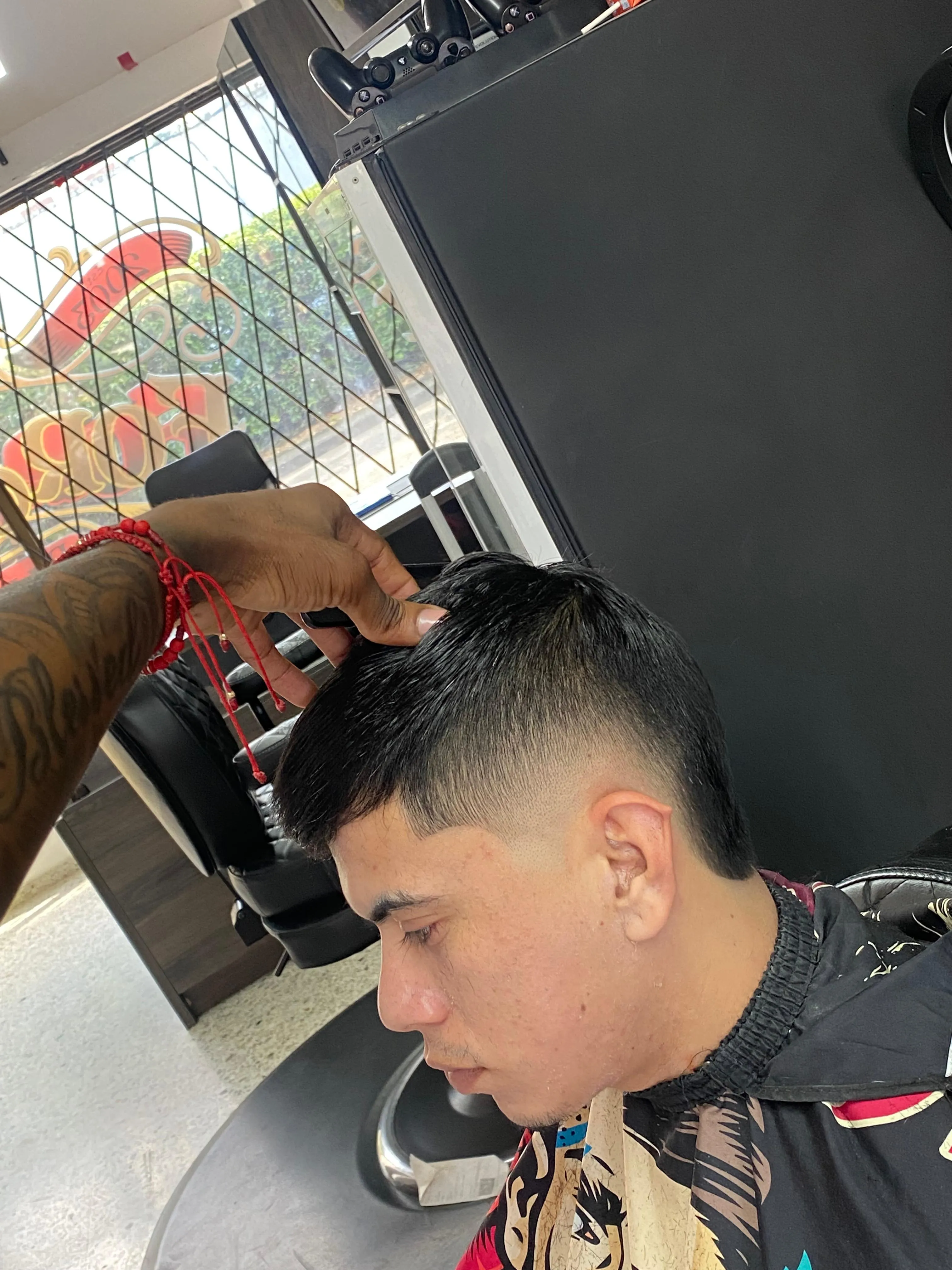 Corte sencillo/clásico - Imagen 2