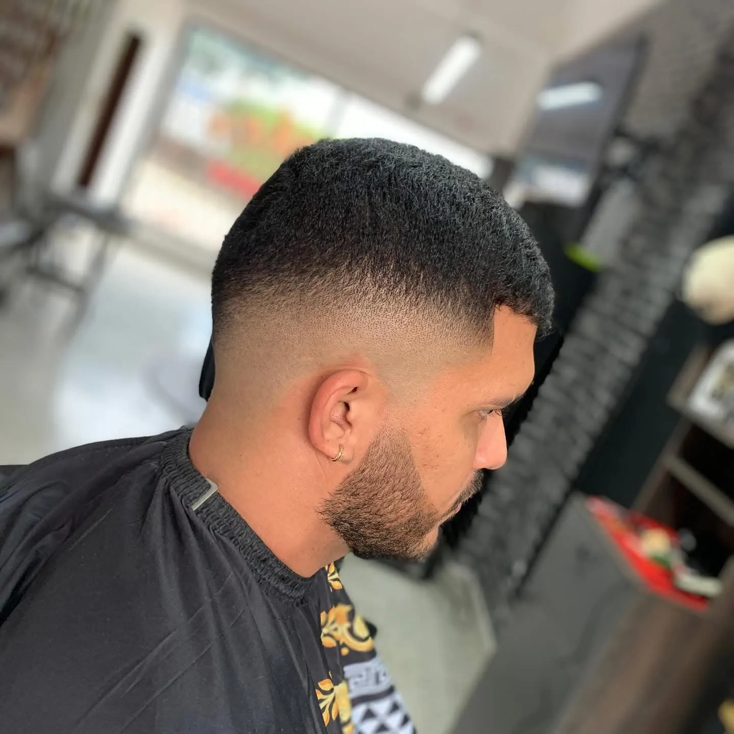 Corte sencillo/clásico + barba - Imagen 2