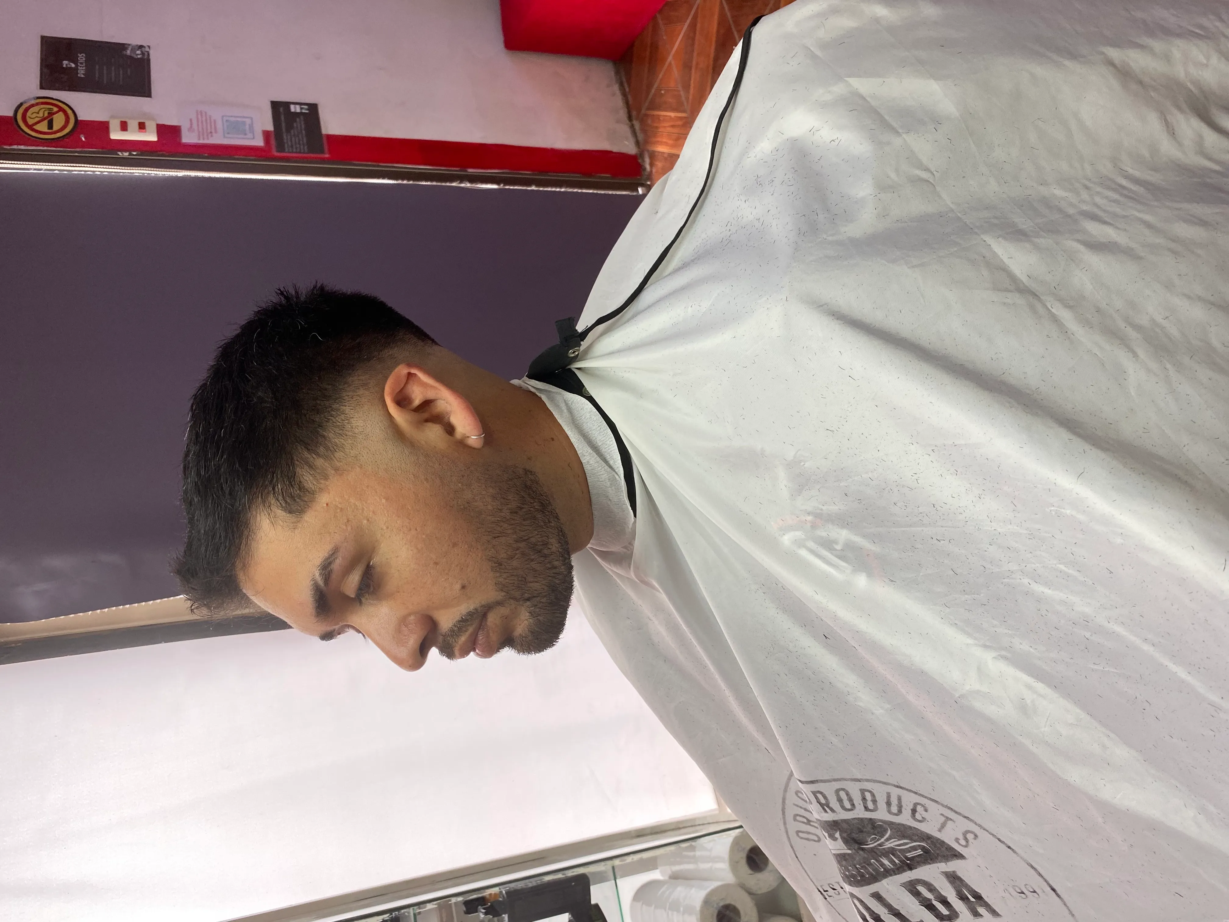 corte de cabello + perfilado de barba