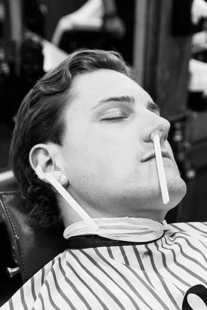 Depilación con cera (nasal y orejas)