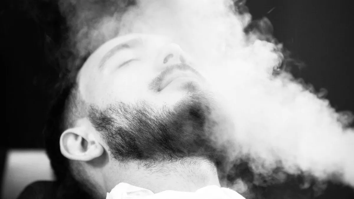 Afeitado clásico con vapor