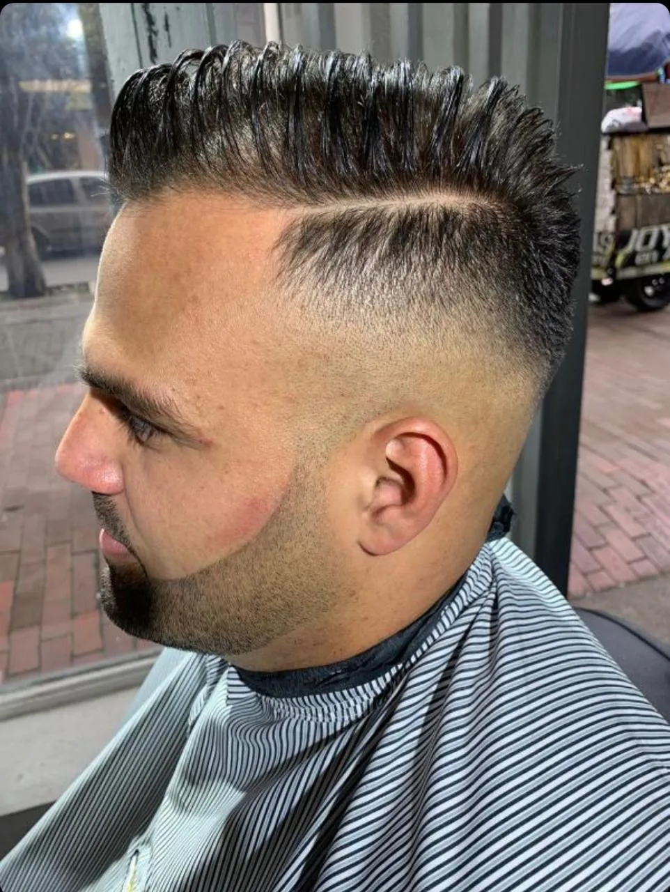 Corte + Barba Premium + Cejas