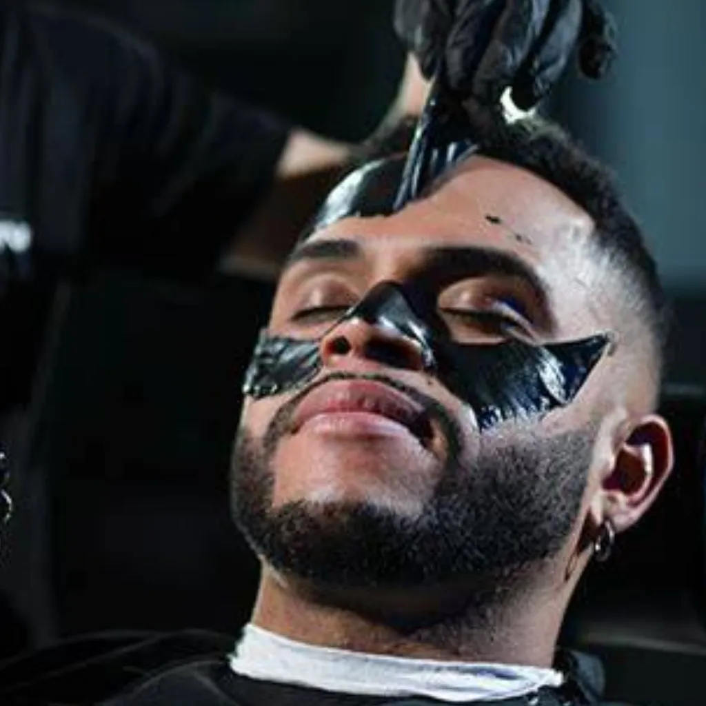corte, shampo y limpieza facial profunda