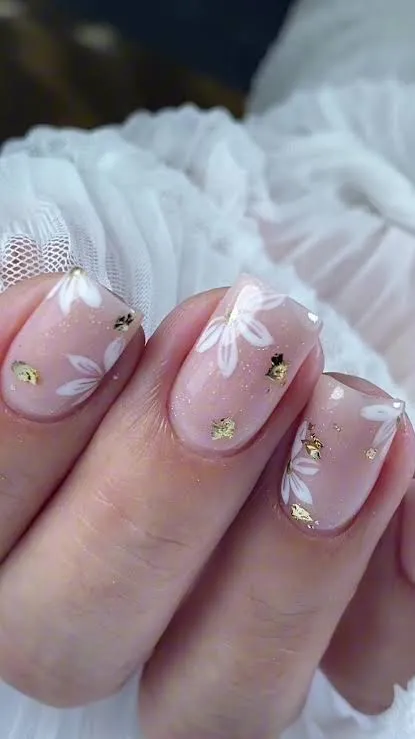 UÑAS EN GEL
