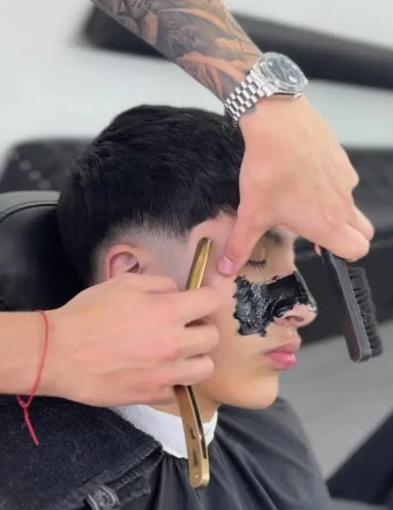 corte,  shampoo y mascarilla puntos negros