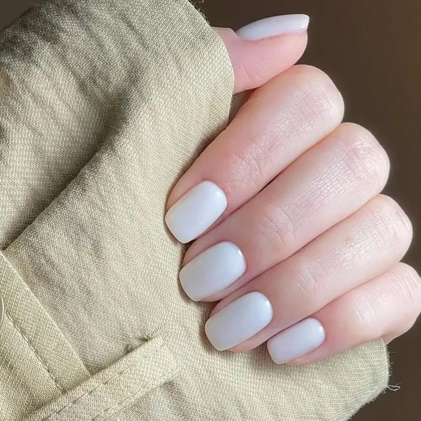 MANICURA TRADICIONAL S.R