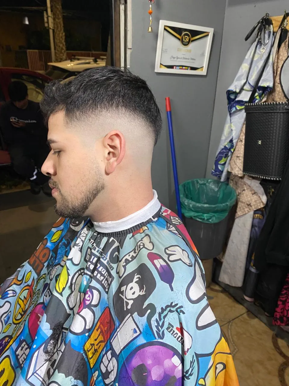 corte y barba - Imagen 1