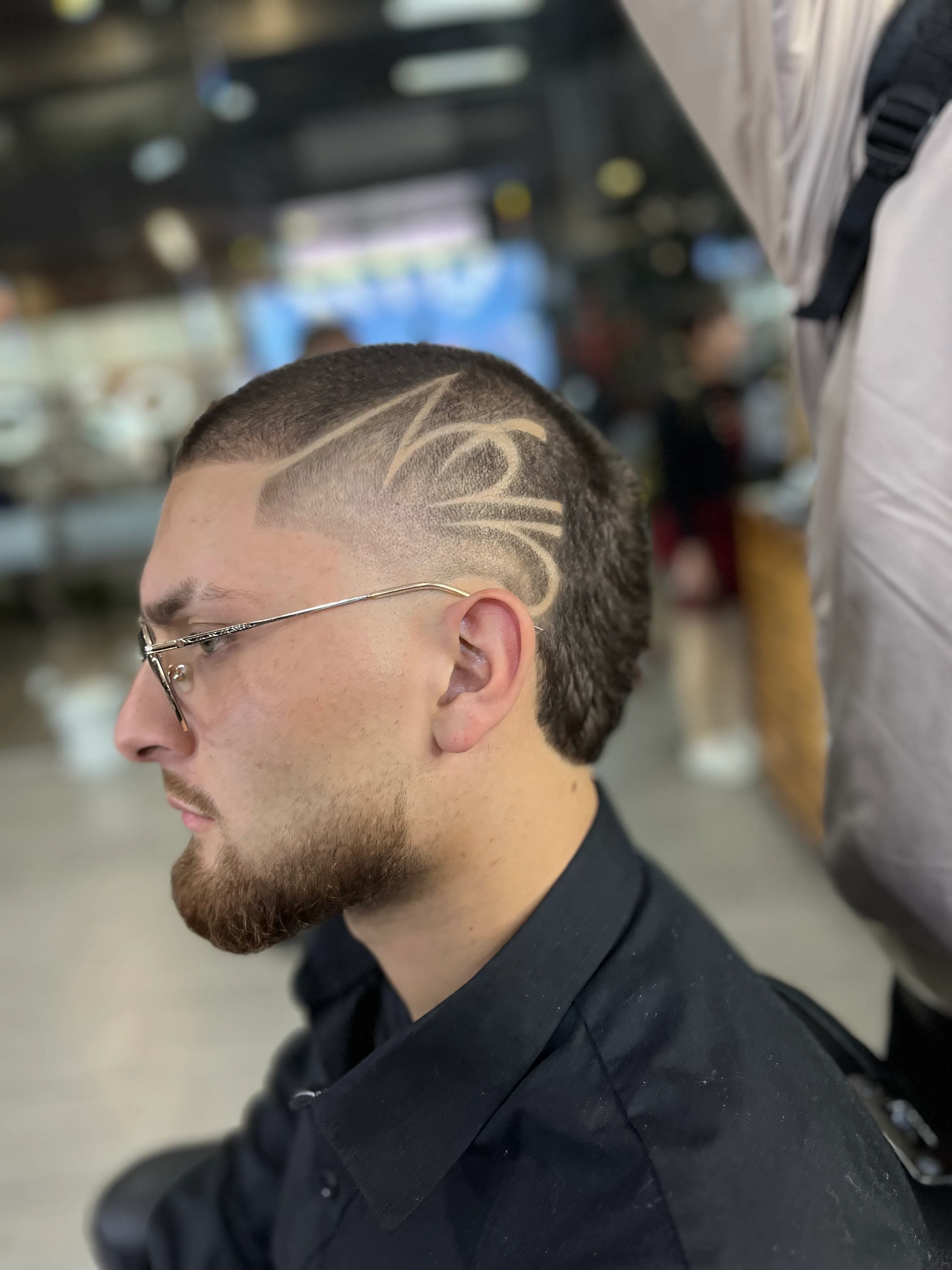 corte,barba,cejas