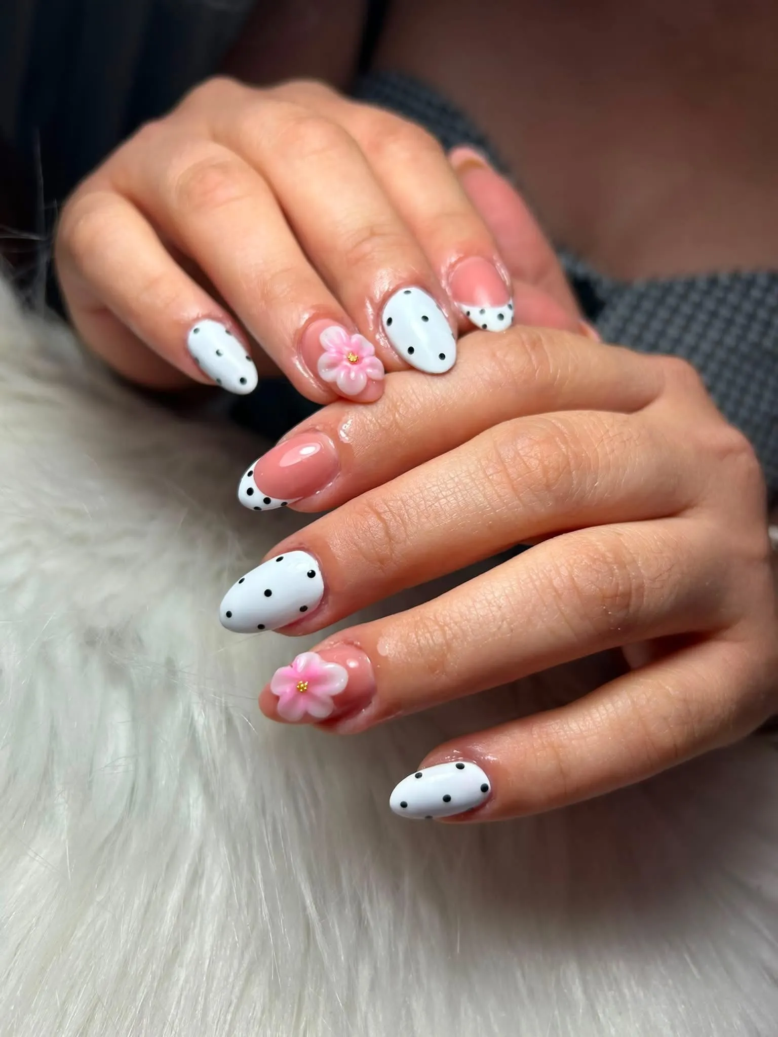 Karen Armendáriz Especialista en Uñas Acrílicas