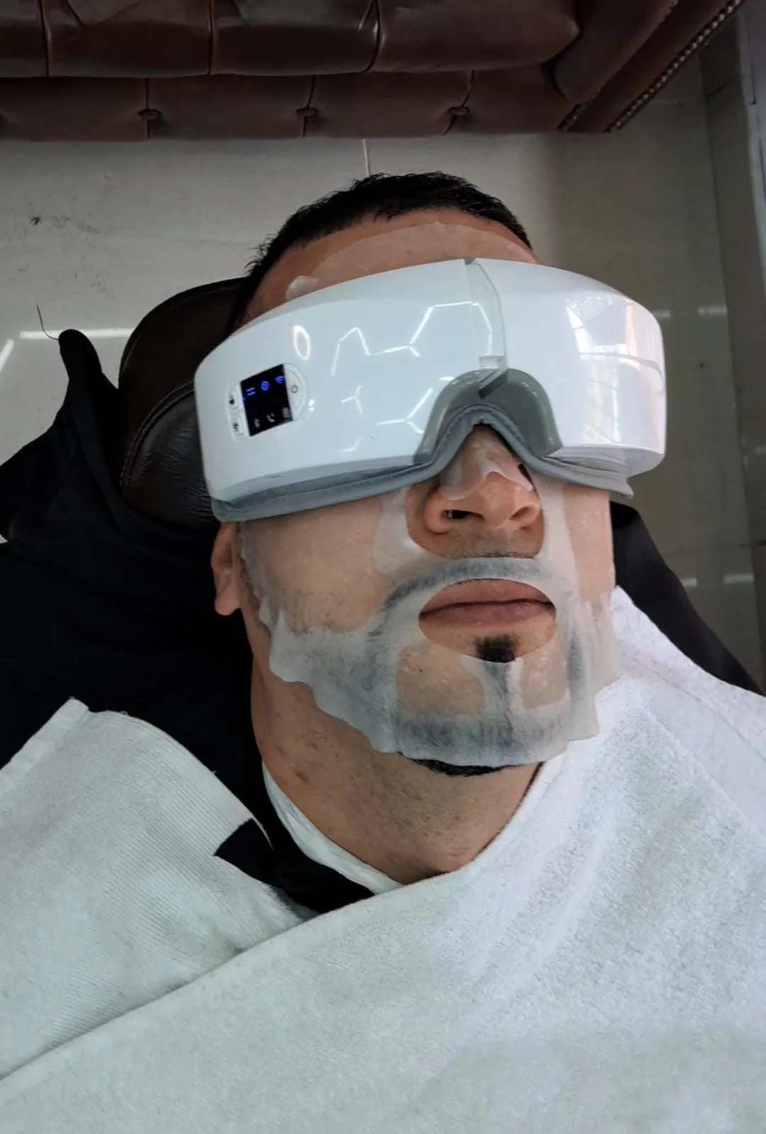 Experiencia Corte+Barba+Limpieza Facial