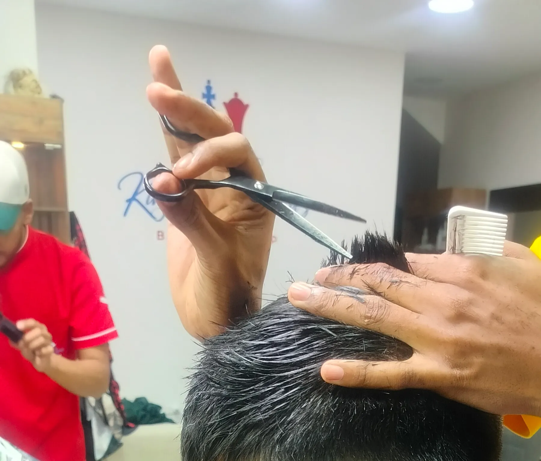 Corte con tijera 💇🏻‍♂️ - Imagen 1