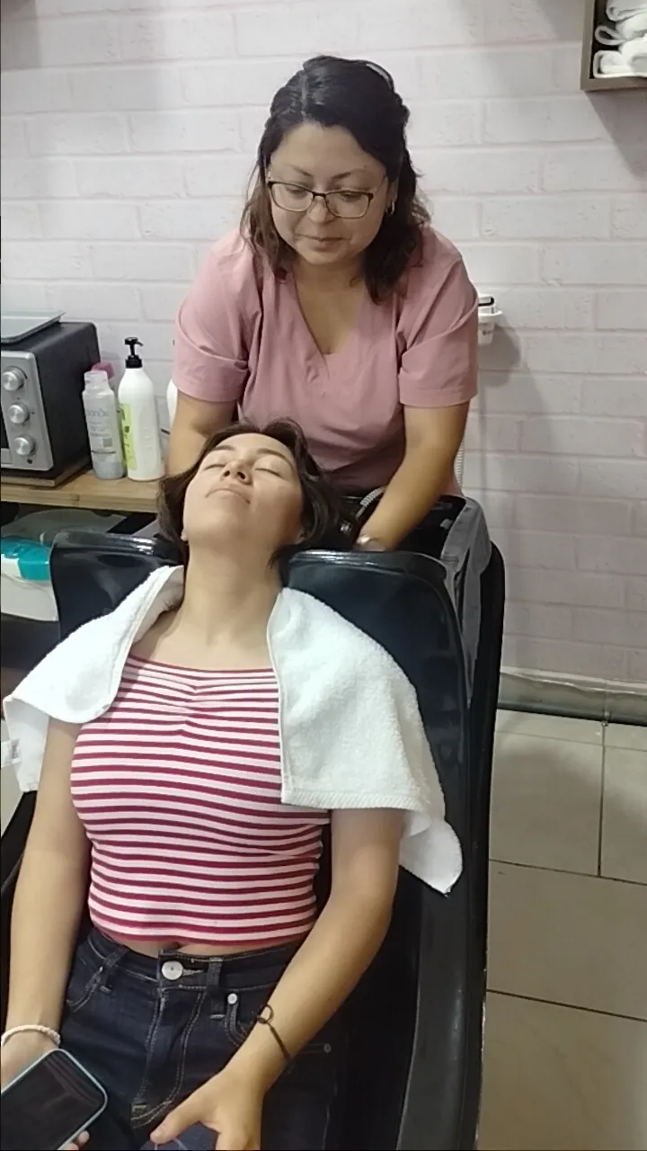 Corte + lavado 🫧🚿 - Imagen 1