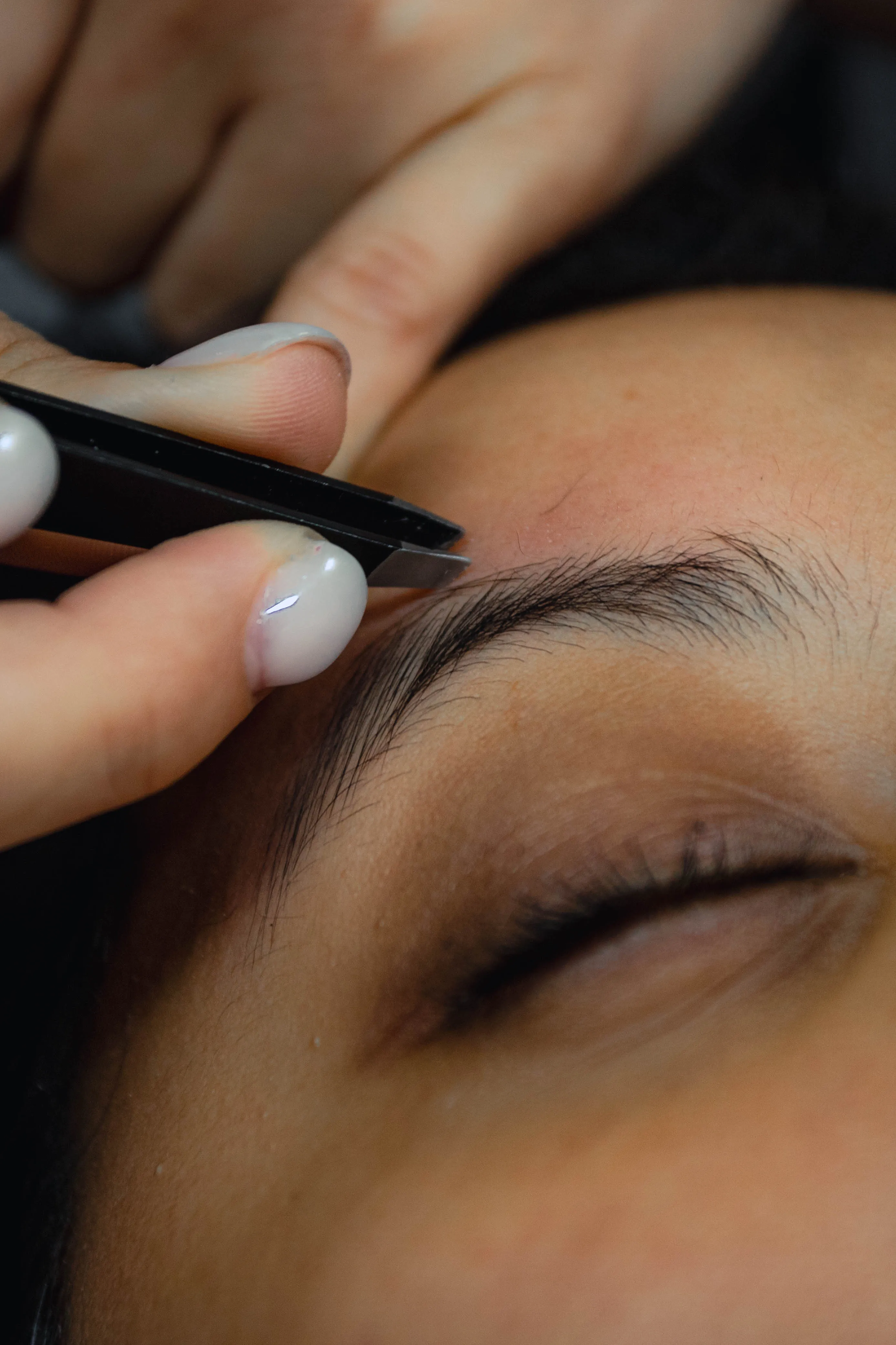 Diseño de cejas  - Imagen 1