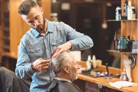 CORTE CLASICO TERCERA EDAD