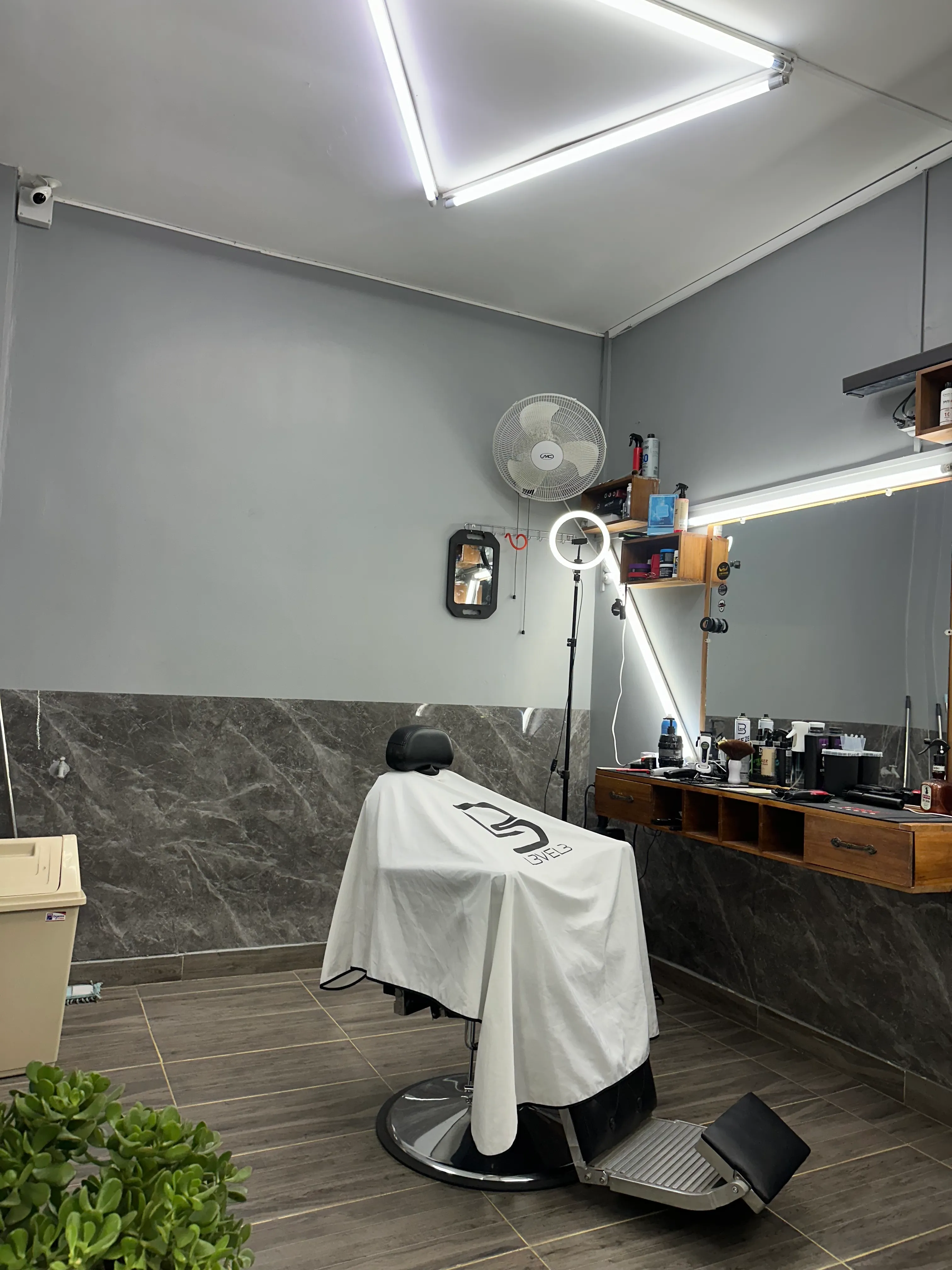 LA BARBERÍA VIP / Henrry Barber