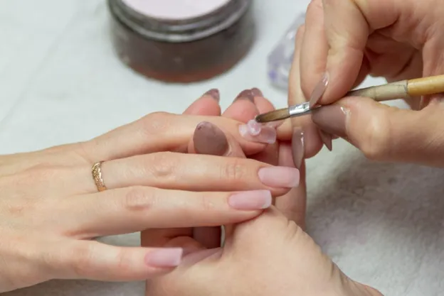 Forrado Polygel + Semipermanente - Imagen 1