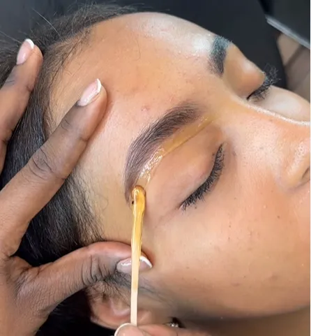 Depilacion de Cejas con Cera - 1