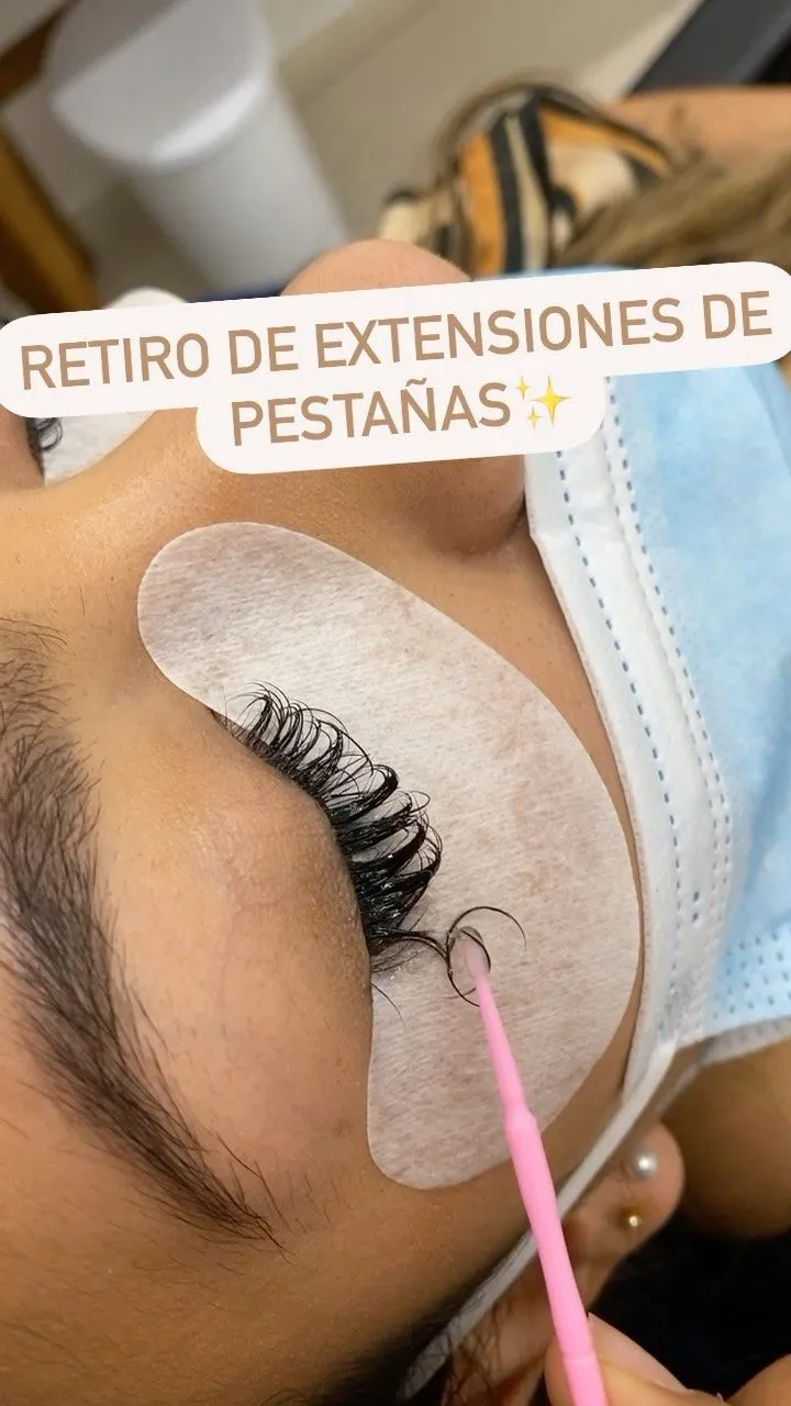 Retiro de Pestañas Pelo a Pelo - Imagen 1