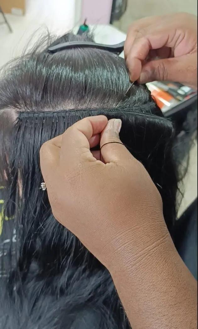 INSTALACIÓN DE EXTENSIONES COSIDAS / MICRO - Imagen 5