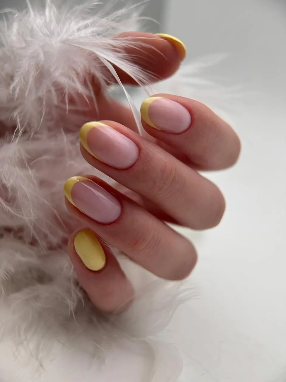manicura rusa con nivelación