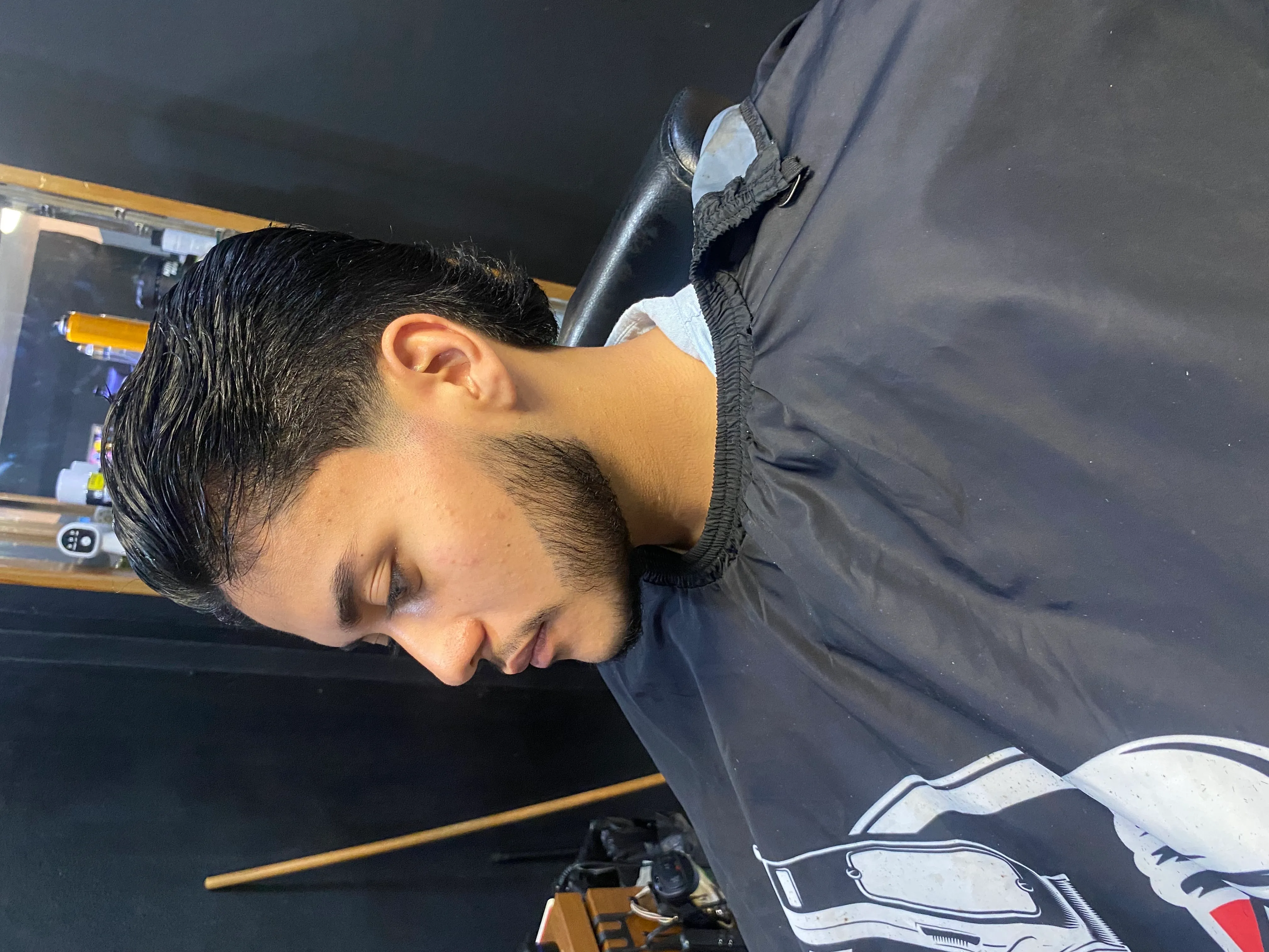 corte de cabello ( fade , tijera , clásico ) - Imagen 1