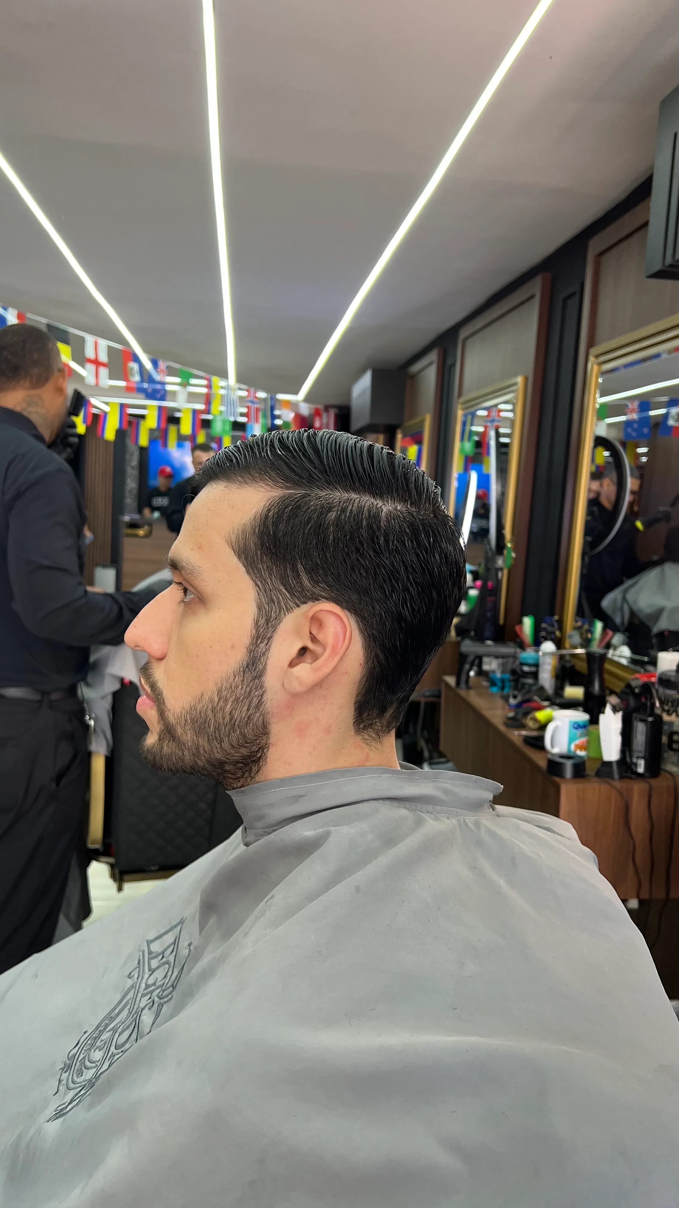 BARBA + HIDRATACIÓN FACIAL
