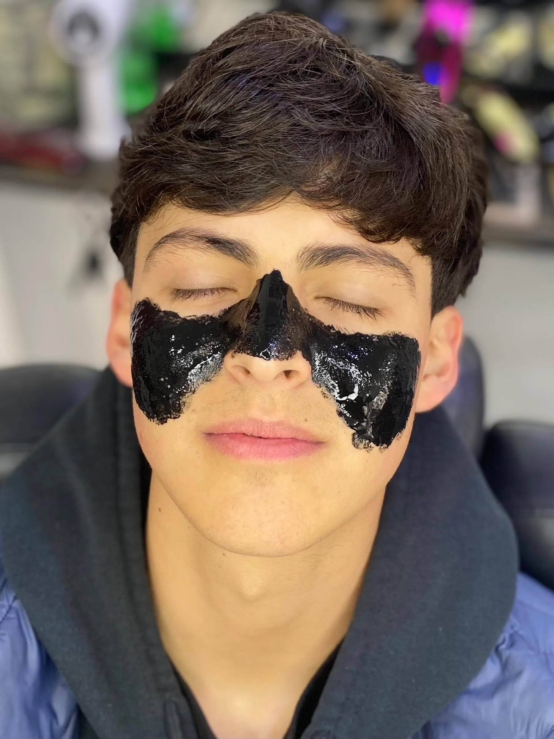 MASCARILLA DE CARBÓN - Imagen 1