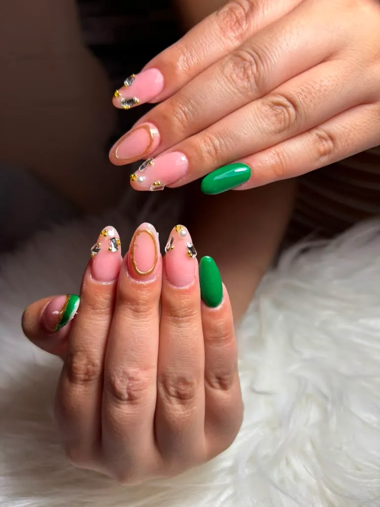 uñas acrílicas