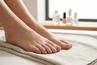 PEDICURA TRADICIONAL