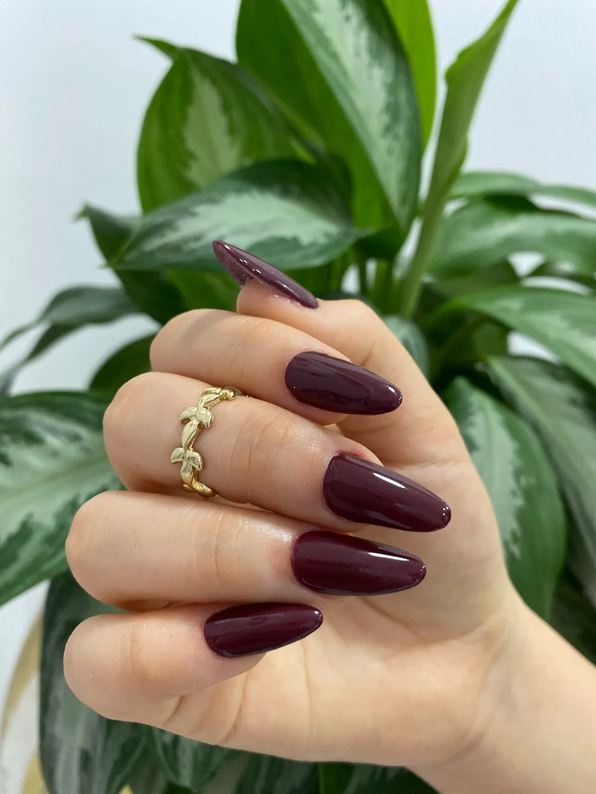 CAMBIO DE ESMALTE MANOS SEMI