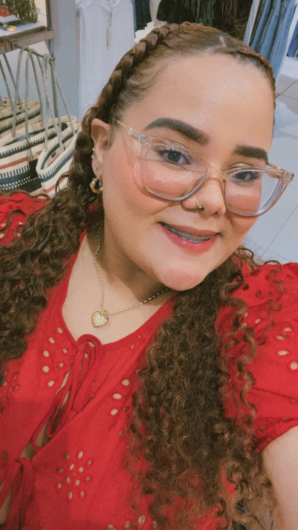 ANDREA BORJA RESTREPO