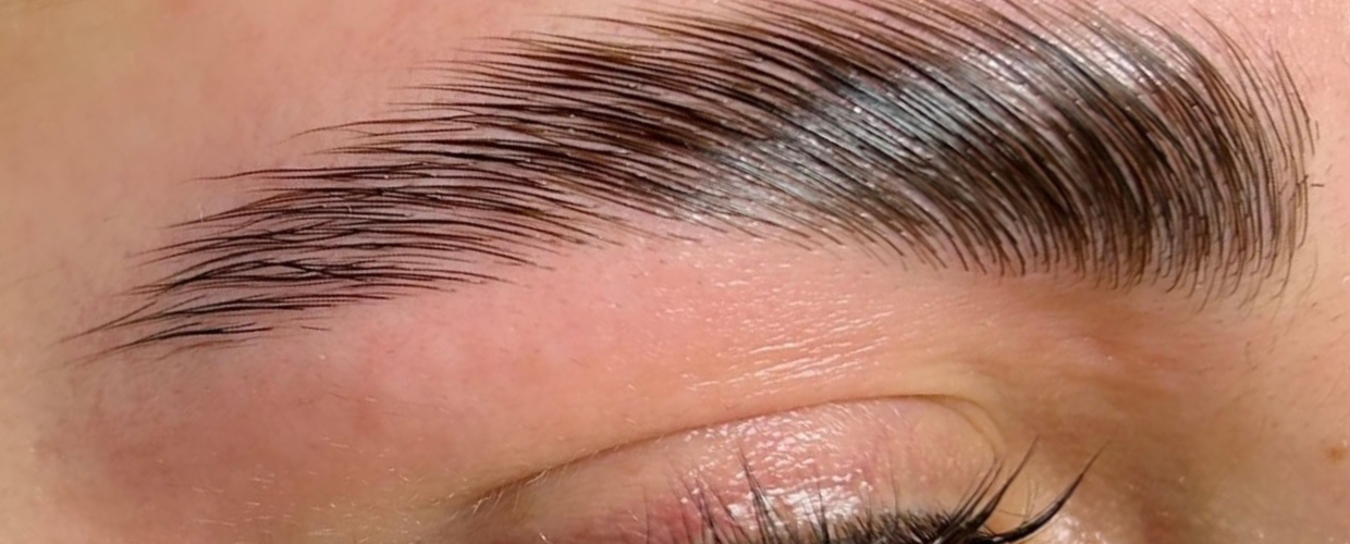Fluffy brows  - Imagen 1