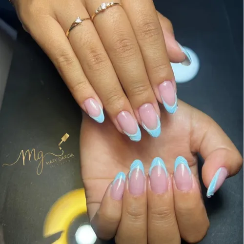 Manicure Semipermanente - Imagen 1