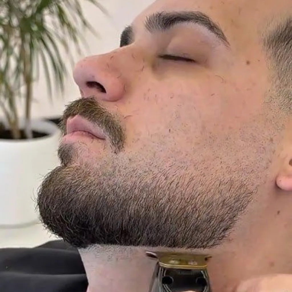BARBA CORTE SENCILLO - 4