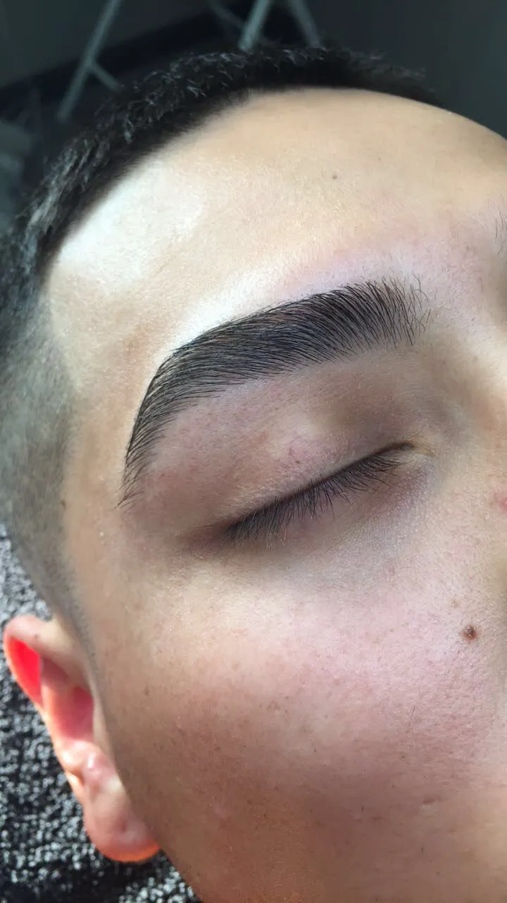 arreglo de cejas