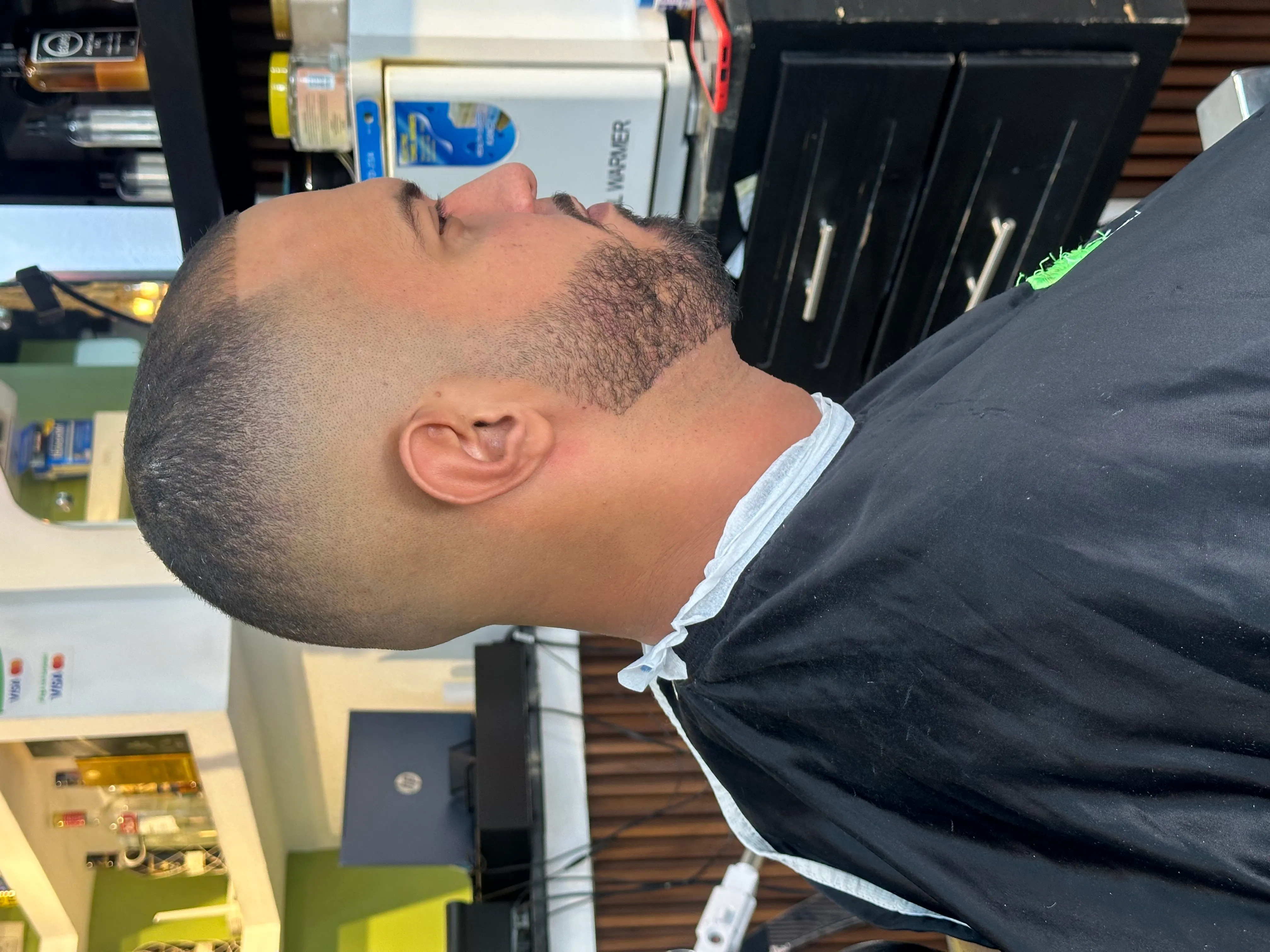 Fade (fei) y Afeitado o Arreglo de barba