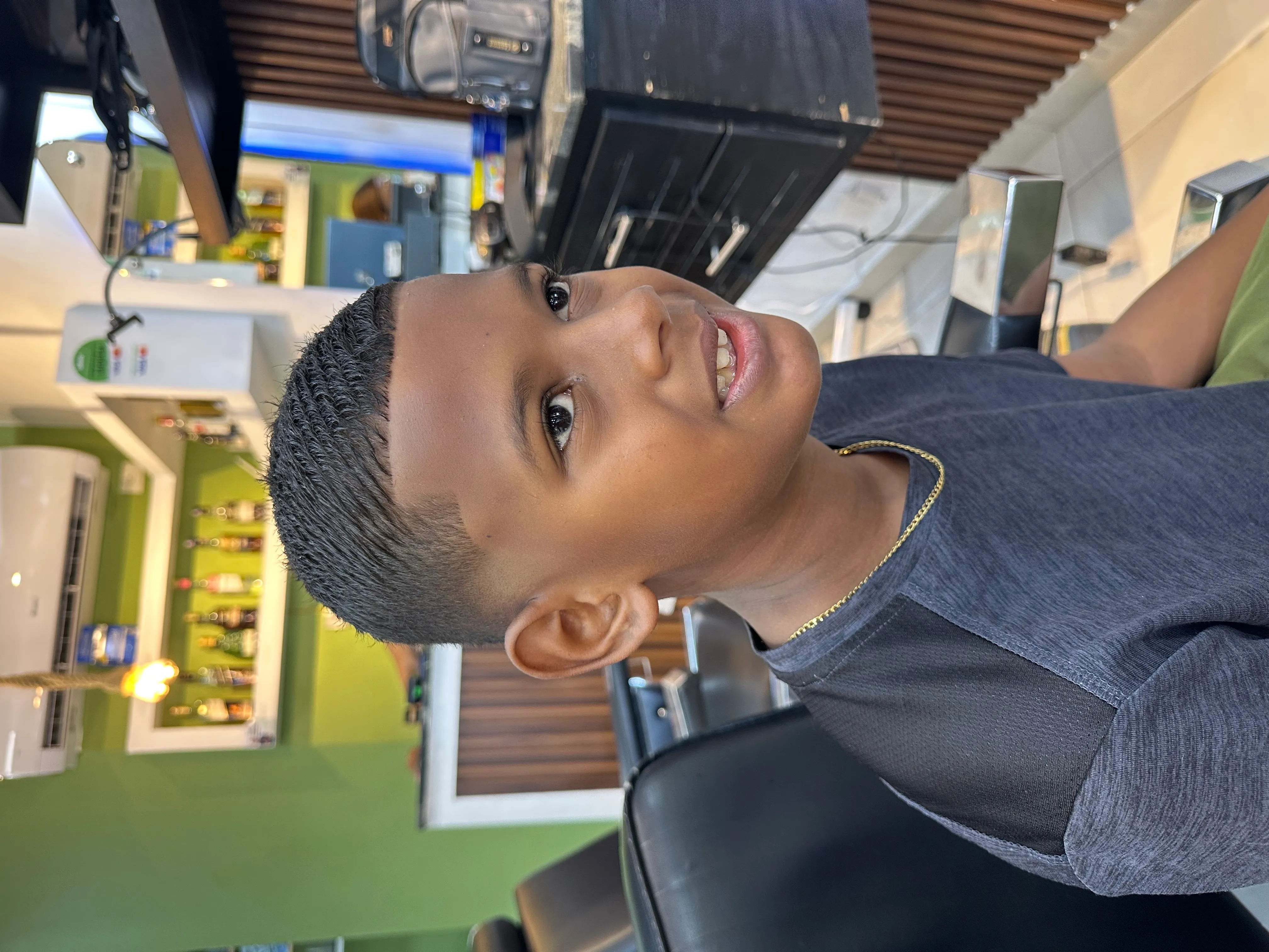 Corte de niño normal ( De 10 años abajo)